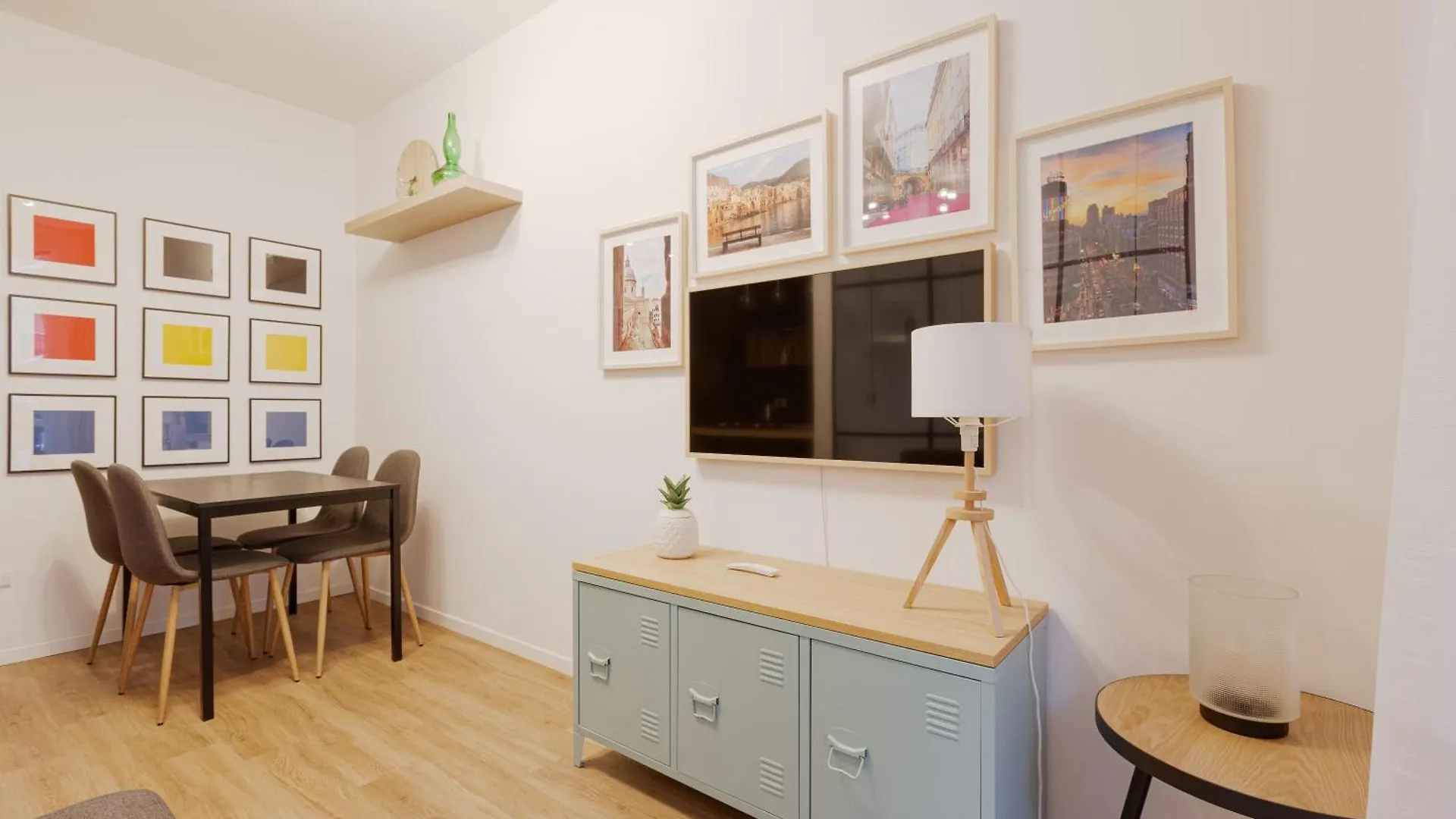 Pasteur M1 - City Zen Studio With Balcony 밀라노 이탈리아