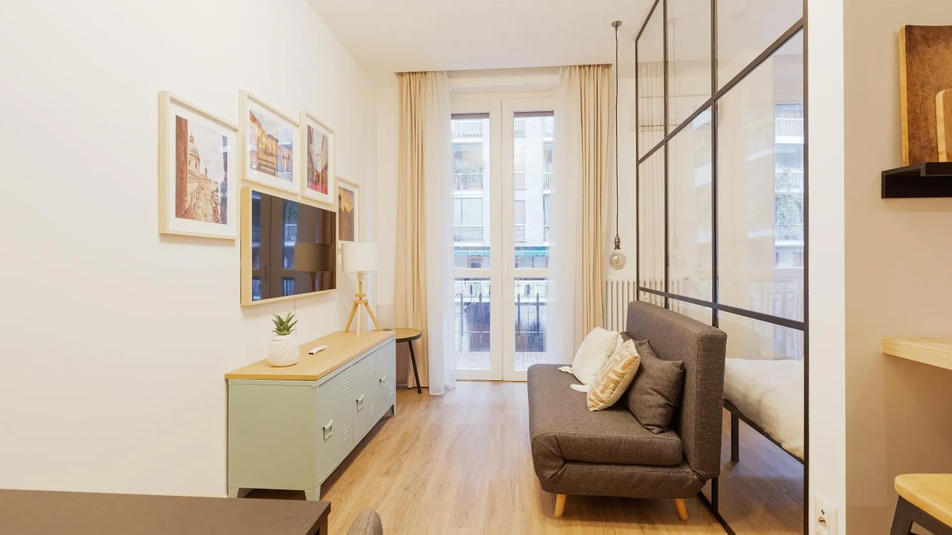 Pasteur M1 - City Zen Studio With Balcony Milan Apartment